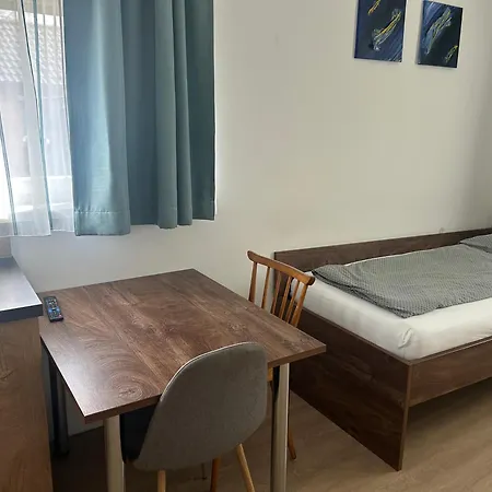 Farawayhomes Krems 克里斯蒙斯特