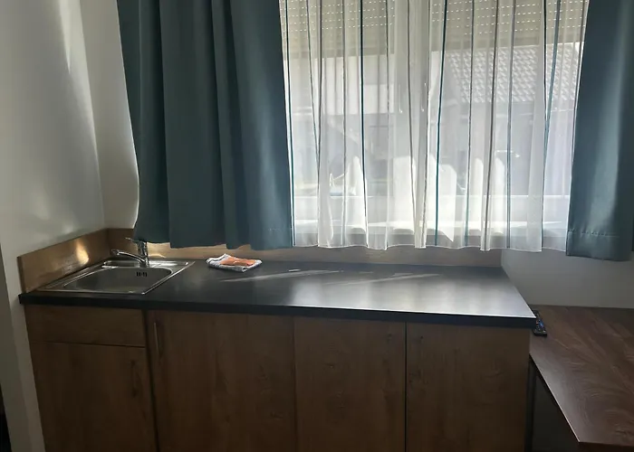 Farawayhomes Krems 公寓 克里斯蒙斯特